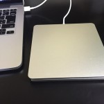 MacBookの外付けDVD/CDドライブ「USB SuperDrive」が認識しないトラブルシューティング